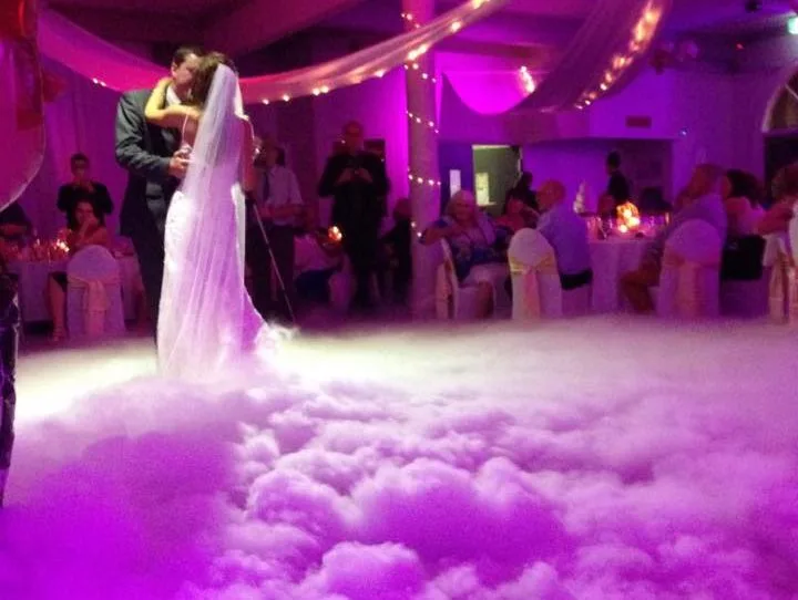 LEDGOLV med dry ice effekt